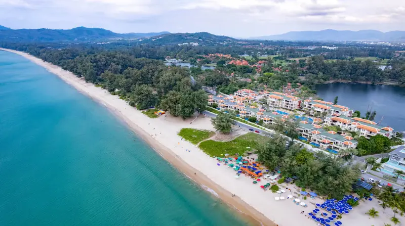 2 Bedrooms Luxury Boutique Beachfront Condominium